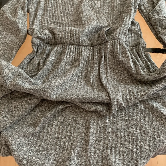 A-line Grey Trendy Ribbed Dress V-neck - Picture 3 of 5